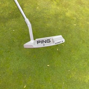 Meet your Posher, Max